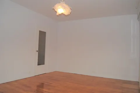 Pis de 87 m² a Sant Sebastià