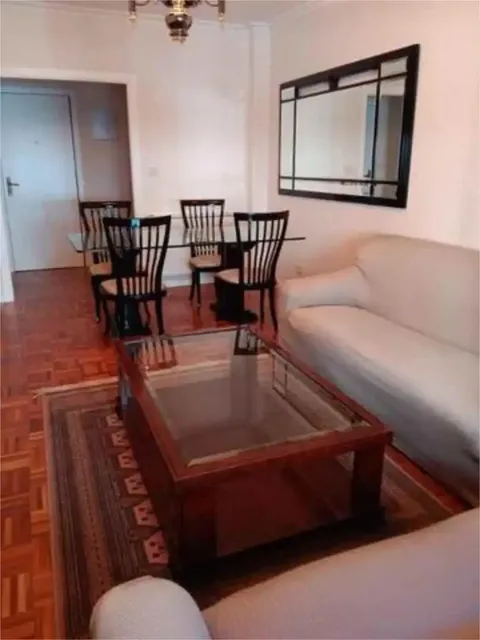 Wohnung 90 m² in Ourense