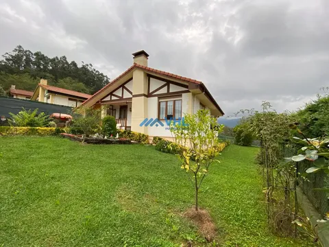 Casa de 130 m² a Guriezo