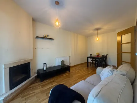 Casa de 153 m² a Teo