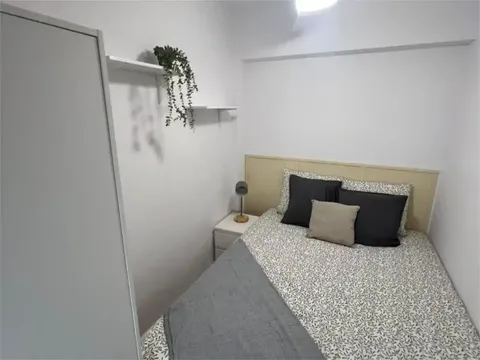 Habitación 82 m², Alicante