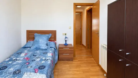 Piso de 80 m² en Vigo