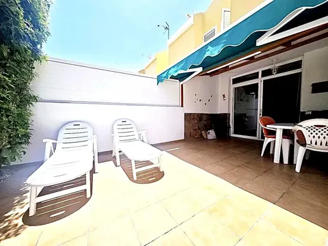 Flat 40 m² in San Bartolomé de Tirajana