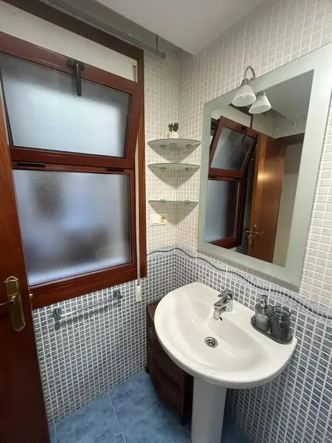 Piso de 58 m² en Ribeira