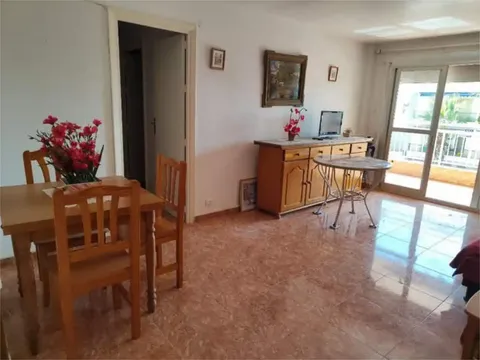 Piso de 80 m² en Los Alcázares