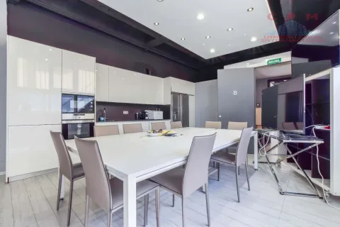Квартира 250 м² у Madrid
