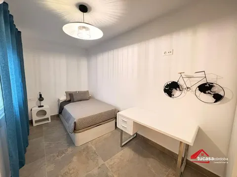 Pis de 54 m² a Còrdova