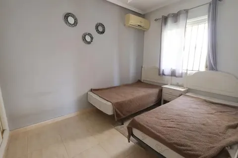 Casa de 110 m² a Oriola