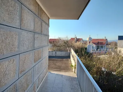 Casa de 90 m² en Taboadela