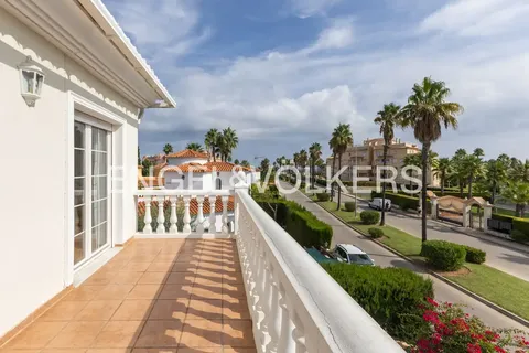 House 148 m² in Oliva