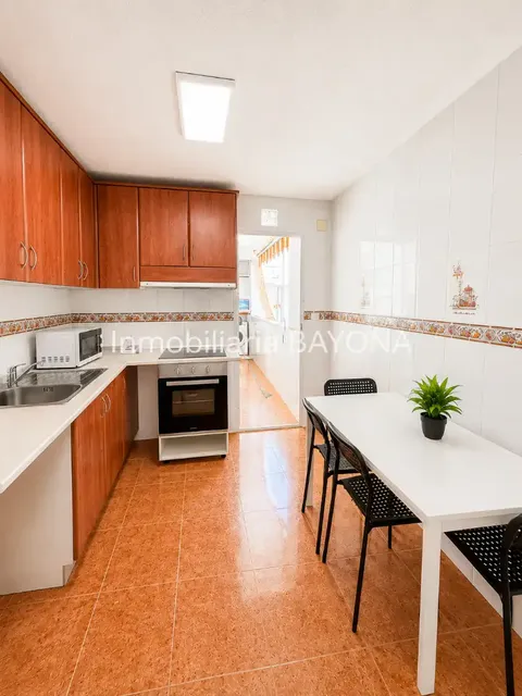 Habitació 100 m², Alcantarilla