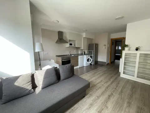 Pis de 76 m² a Llangréu / Langreo
