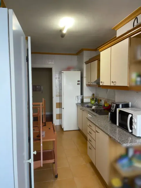 Room for rent, Cuenca (3/9)