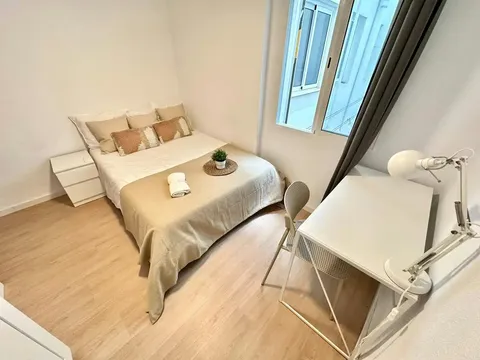 Chambre à louer, Valence