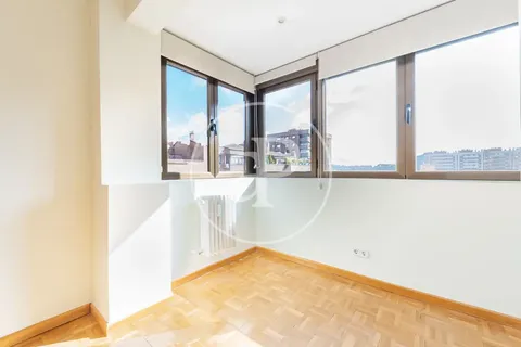 Wohnung 180 m² in Madrid
