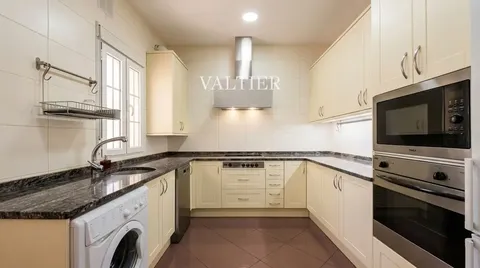 Appartamento 118 m² a Madrid