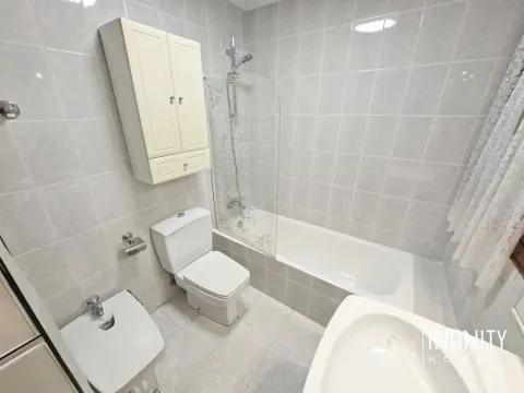 Appartement 95 m² à Bilbao