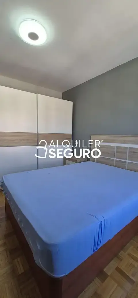 Pis de 80 m² a Oviedo