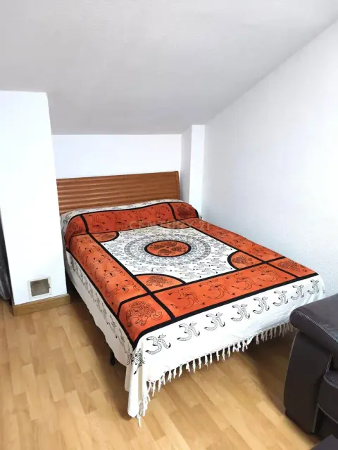 Appartamento 28 m² a Velilla de San Antonio