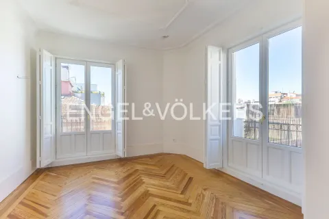 Apartamento 200 m² em Madrid