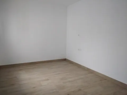 Pis de 99 m² a Dos Hermanas