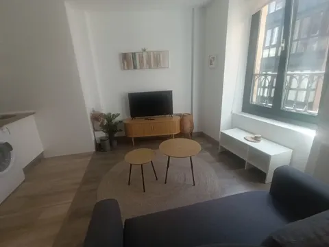Wohnung 38 m² in Gijón / Xixón