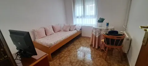 Pis de 100 m² a Àvila