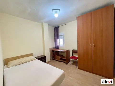 Piso de 78 m² en Granada