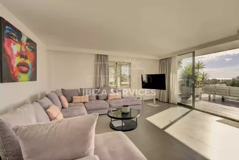 Haus 250 m² in Santa Eulària des Riu