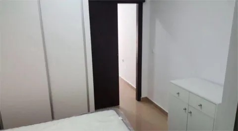Piso de 60 m² en Melilla