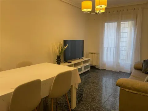 Apartamento 95 m² em Plasencia (2/9)