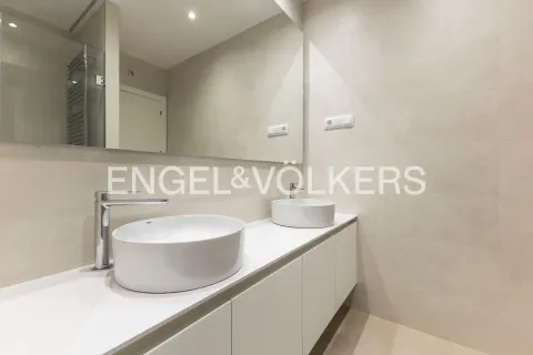 Apartamento 104 m² em Madrid