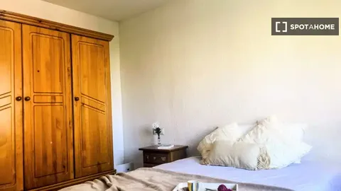Habitació de lloguer, Montcada
