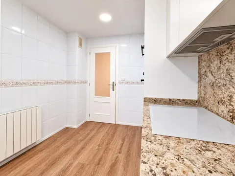 Pis de 101 m² a València