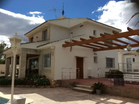 Casa de 280 m² a Torrent