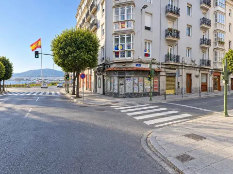 Apartamento 64 m² em Santander