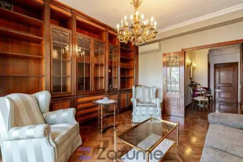 Apartamento 100 m² em Madrid