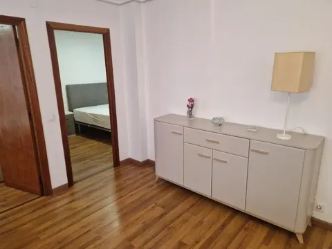 Pis de 80 m² a Oviedo