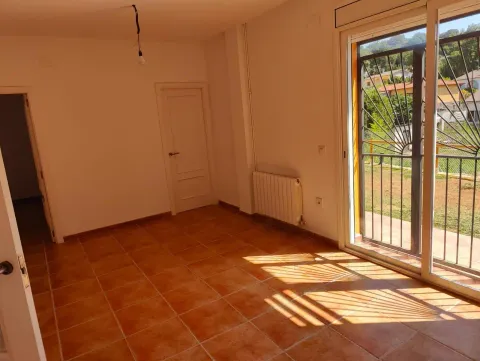 Casa de 198 m² a Riells i Viabrea