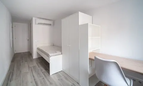 Habitació de lloguer, Igualada