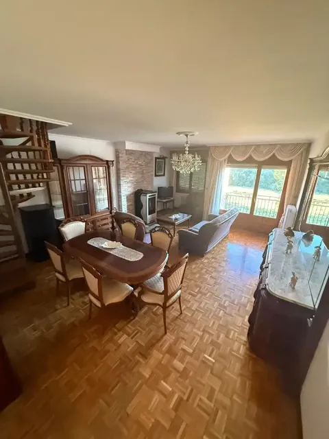 Appartement 97 m² à San Leonardo de Yagüe