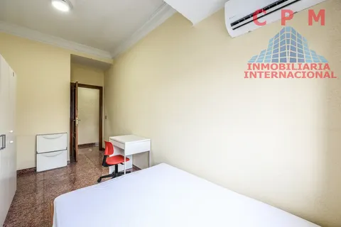 Wohnung 117 m² in Madrid