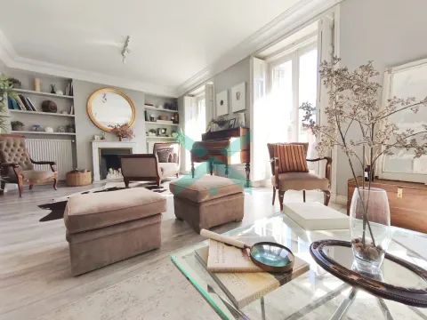 Flat 211 m² in Madrid