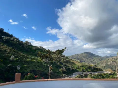 Moradia 110 m² em Sayalonga