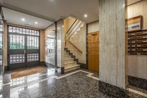 Wohnung 94 m² in Madrid