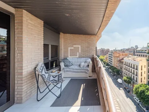 Pis de 206 m² a València