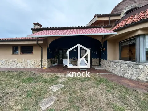 Casa 217 m² a Villaviciosa