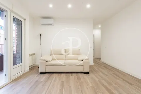 Wohnung 78 m² in Madrid