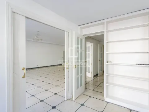 Appartamento 287 m² a Madrid