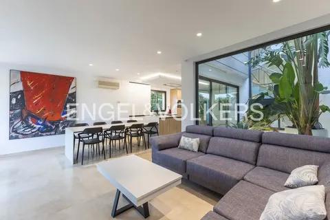 Casa de 182 m² a Xiva